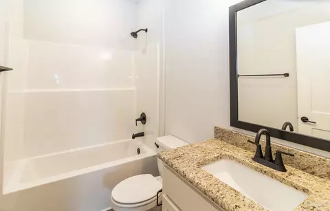 Bath - 5945 Grayton Park Ln, Pace, FL 32571 photo 2 of 2