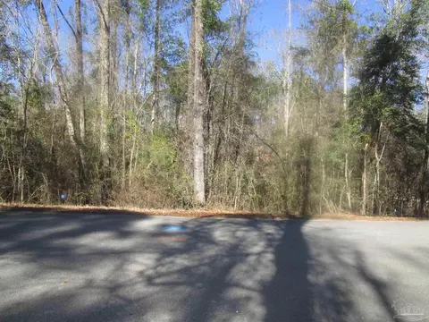 4700 White Ash Rd, Cantonment, FL 32577