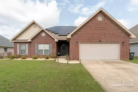8734 Bradfield Dr, Pensacola, FL 32507
