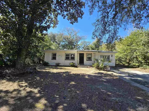 612 Pelham Rd, Pensacola, FL 32507