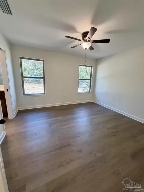 Bedroom - 6288 Long St, Milton, FL 32570 photo 3 of 3