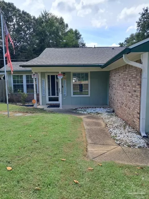 Exterior - 5358 Jenny Cir, Pace, FL 32571 photo 2 of 3
