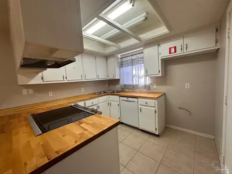 Kitchen - 5358 Jenny Cir, Pace, FL 32571 photo 1 of 1