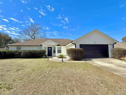 3101 Lost Creek Dr, Cantonment, FL 32533