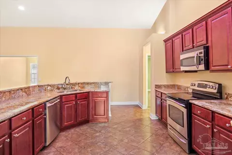 Kitchen - 4856 Aleff Rd, Pace, FL 32571 photo 2 of 3