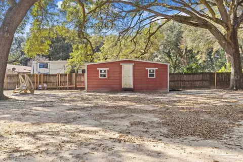 Exterior - 4856 Aleff Rd, Pace, FL 32571 photo 2 of 3