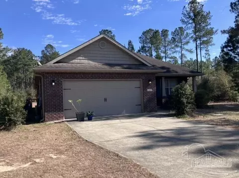2462 Ten Mile Rd, Pace, FL 32571