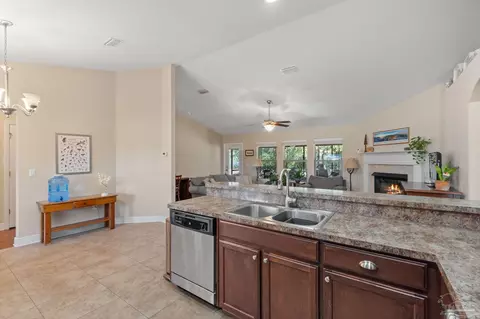 Kitchen - 5221 English Oak Dr, Pace, FL 32571 photo 5 of 5