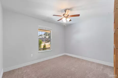 Bedroom - 5221 English Oak Dr, Pace, FL 32571 photo 3 of 6