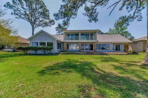 5202 Pale Moon Dr, Pensacola, FL 32507