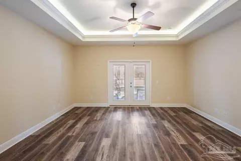 Living - 6994 Foxboro Cir, Pace, FL 32571 photo 3 of 4