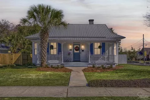 1502 N Baylen St, Pensacola, FL 32501