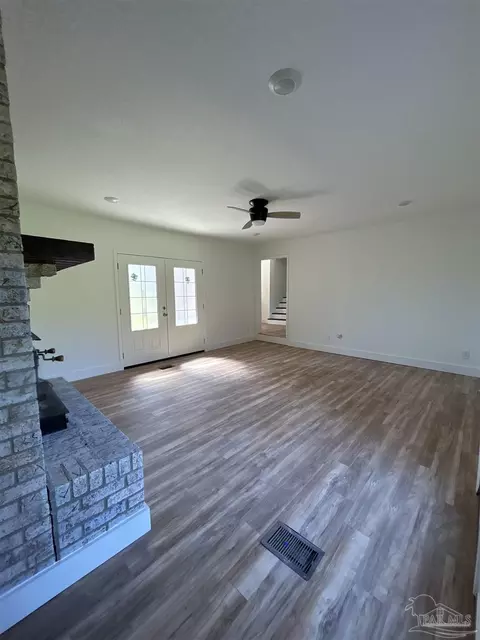 Living - 3675 Hazel Godwin Rd, Jay, FL 32565 photo 1 of 5