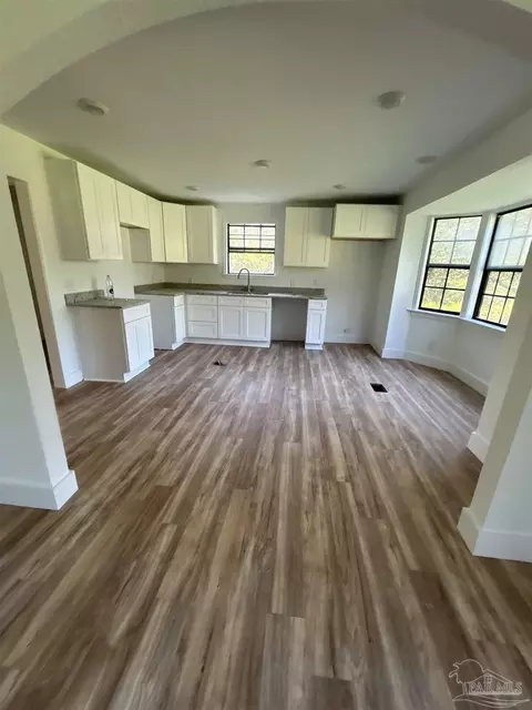 Kitchen - 3675 Hazel Godwin Rd, Jay, FL 32565 photo 1 of 2