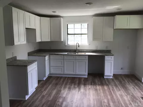 Kitchen - 3675 Hazel Godwin Rd, Jay, FL 32565 photo 2 of 2