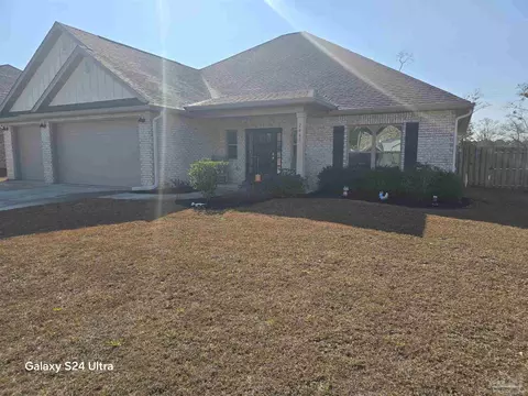 2467 Timsbury Loop, Cantonment, FL 32533