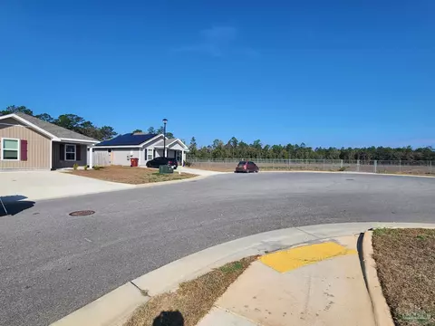 Exterior - 6179 June Bug Dr, Milton, FL 32583 photo 11 of 12