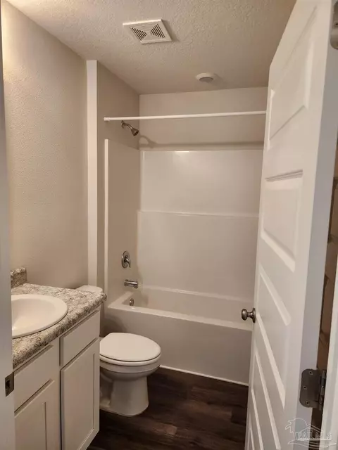 Bath - 6179 June Bug Dr, Milton, FL 32583 photo 1 of 1