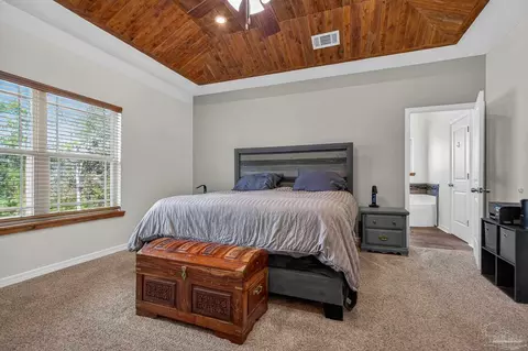 Bedroom - 2248 Wallace Lake Rd, Pace, FL 32571 photo 7 of 8