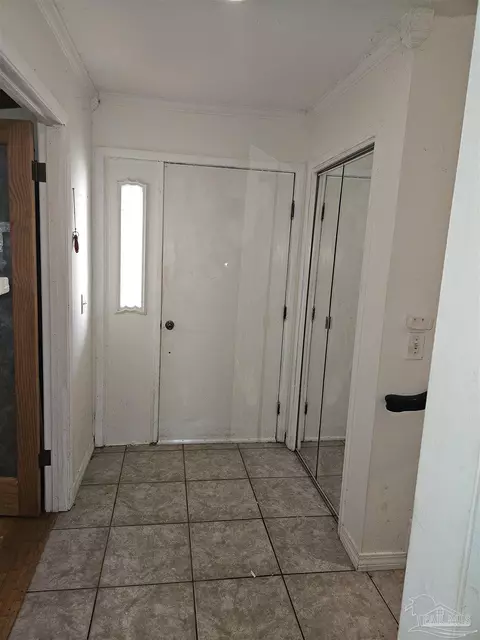 Entry Way - 2779 Nelsontown Rd, Jay, FL 32565 photo 2 of 2