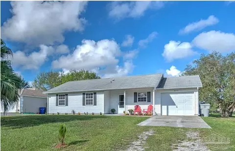 8775 102nd Ct, Vero Beach, FL 32967