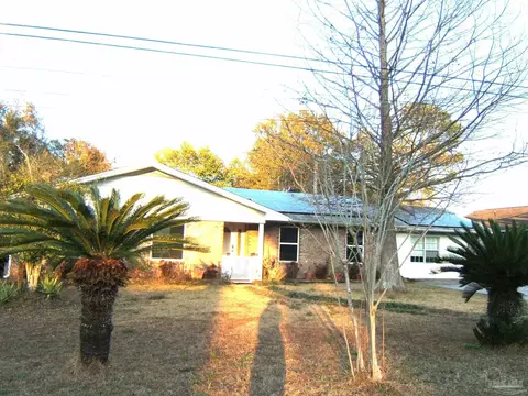 8222 Emperor Rd, Pensacola, FL 32514