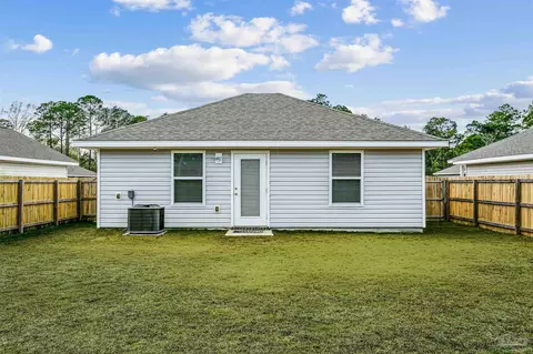 Exterior - 2536 Sutton Place Dr, Cantonment, FL 32533 photo 2 of 3