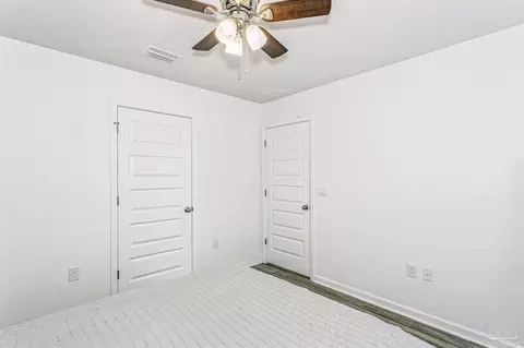Bedroom - 2536 Sutton Place Dr, Cantonment, FL 32533 photo 4 of 5