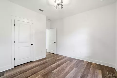 Bedroom - 4224 Byrnwyck Pl, Pace, FL 32571 photo 5 of 10