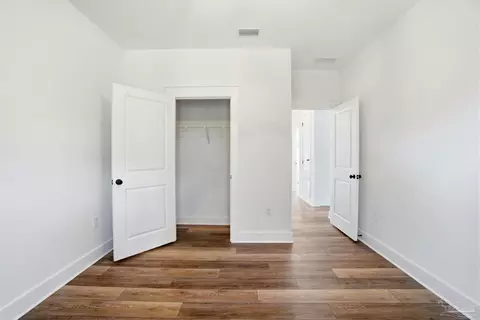 Bedroom - 4224 Byrnwyck Pl, Pace, FL 32571 photo 6 of 10