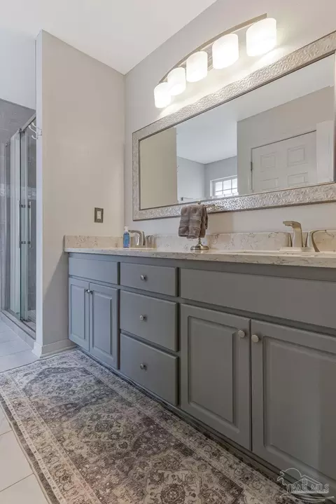 Bath - 2407 Pine Forest Rd, Cantonment, FL 32533 photo 2 of 4
