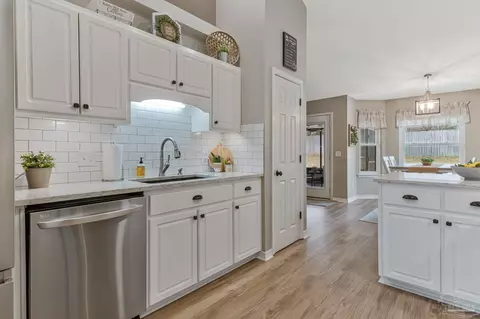 Kitchen - 2407 Pine Forest Rd, Cantonment, FL 32533 photo 3 of 4