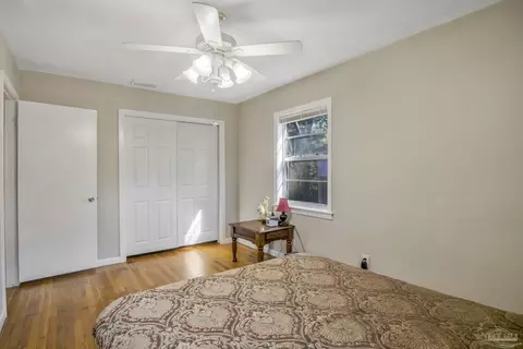 Bedroom - 6589 Cedar St, Milton, FL 32570 photo 8 of 8
