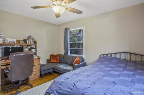 Bedroom - 6589 Cedar St, Milton, FL 32570 photo 3 of 8
