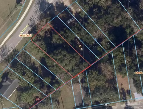100 E Crescent Dr, Pensacola, FL 32503