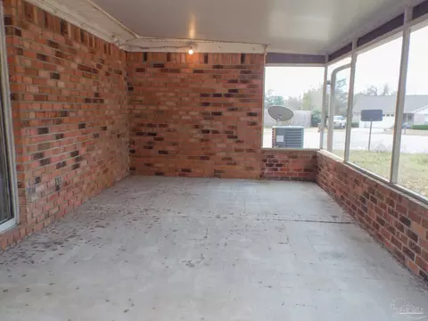 Exterior - 4315 Bayou Ridge Dr, Pace, FL 32571 photo 5 of 9