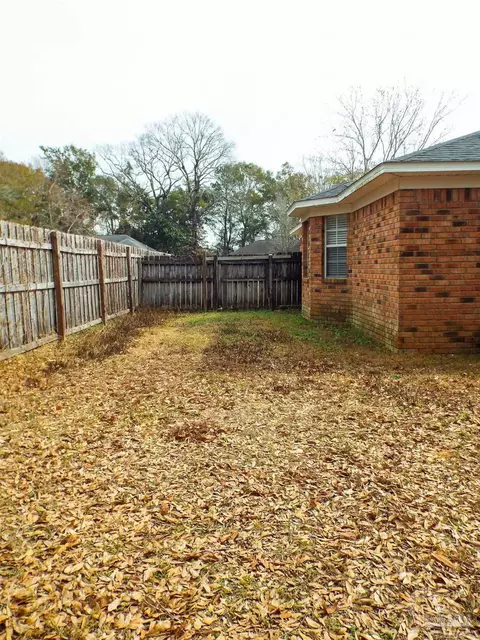 Exterior - 4315 Bayou Ridge Dr, Pace, FL 32571 photo 9 of 9