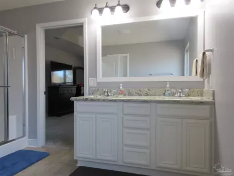 Bath - 5554 Mill Race Cir, Pace, FL 32571 photo 2 of 12