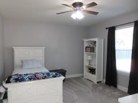 Bedroom - 5554 Mill Race Cir, Pace, FL 32571 photo 8 of 11