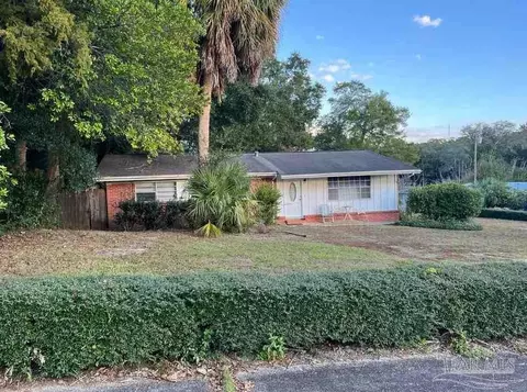 5326 Ticonderoga St, Milton, FL 32570