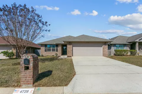 4728 Burgess Blvd, Pace, FL 32571