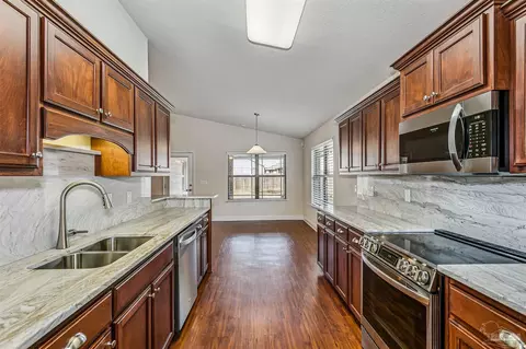 Kitchen - 4728 Burgess Blvd, Pace, FL 32571 photo 4 of 5