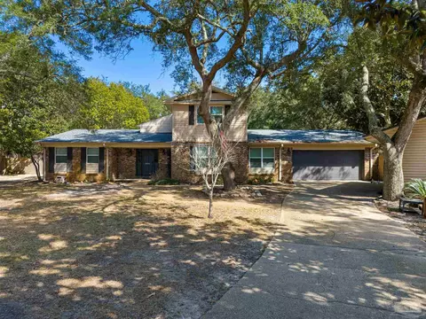 3066 Rosa Del Villa Dr, Gulf Breeze, FL 32563
