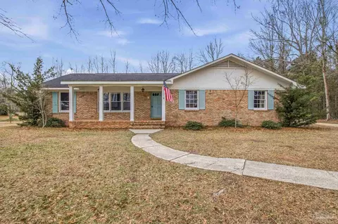 200 14th Ave, Atmore, AL 36502