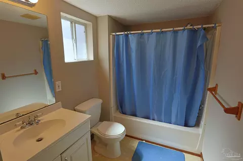 Bath - 6941 Camp Henderson Rd, Jay, FL 32565 photo 3 of 3