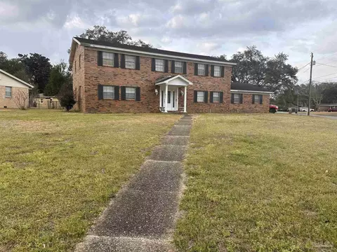 7342 Templeton Rd, Pensacola, FL 32506