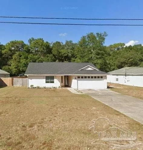 6052 Savannah Dr, Milton, FL 32570