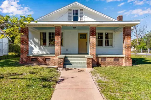 2500 W Jackson St, Pensacola, FL 32505