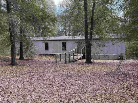 3928 Reinhardt Village Rd, Milton, FL 32583