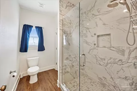 Bath - 9303 Salter Rd, Pace, FL 32571 photo 3 of 4